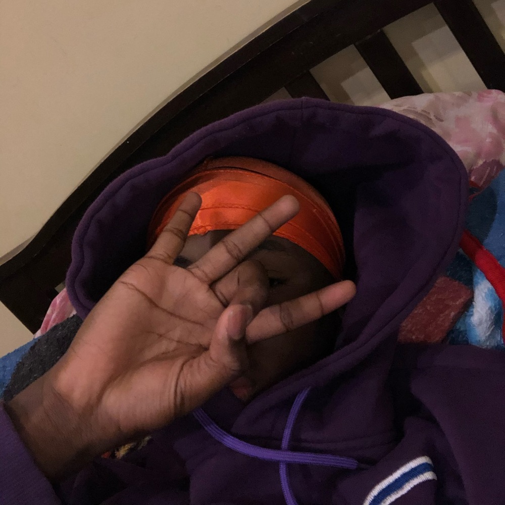 Meet your Posher, Aaron